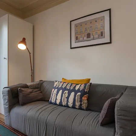 Cozy And One Bedroom Apartman